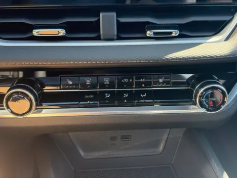 Another view of 2027 Chevrolet Equinox LT for sale in Suffolk, VA at Duke Chevrolet GMC