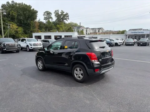 More photos of 2020 Chevrolet Trax LT at Duke Chevrolet GMC, VA