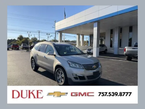 Silver 2015 Chevrolet Traverse 2LT for sale in Suffolk, VA