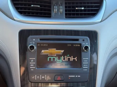 More photos of 2015 Chevrolet Traverse 2LT at Duke Chevrolet GMC, VA