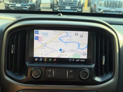 More photos of 2020 Chevrolet Colorado Z71 at Duke Chevrolet GMC, VA