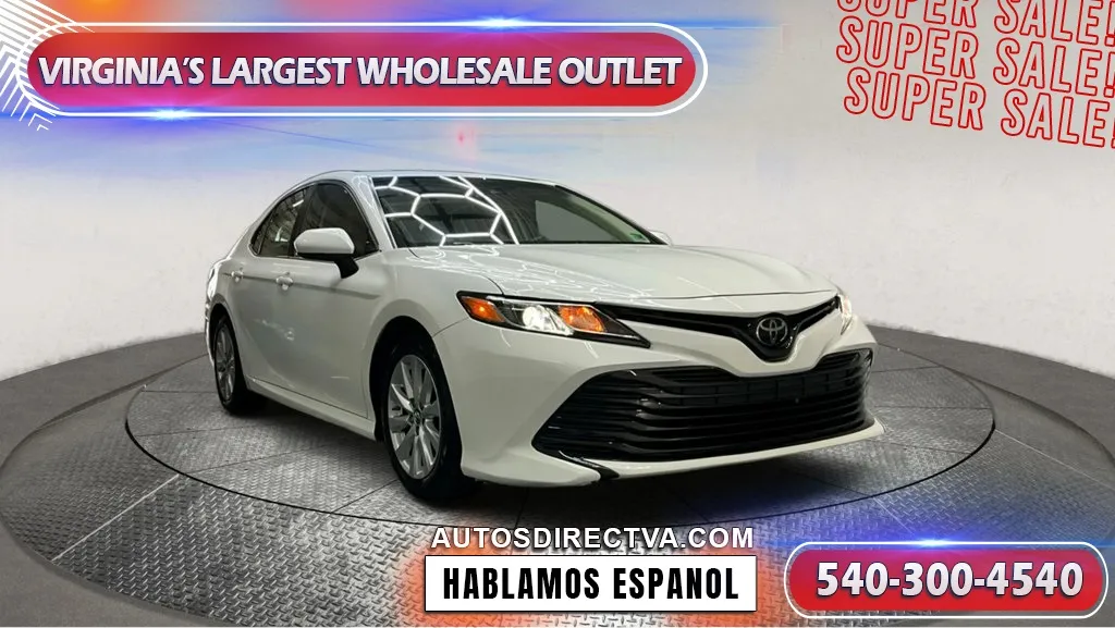 White 2018 Toyota Camry LE for sale in Fredericksburg, VA