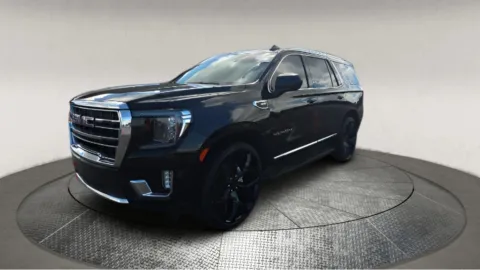 Another view of 2021 GMC Yukon SLT for sale in Fredericksburg, VA at Autos Direct Fredericksburg