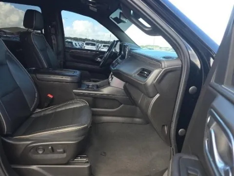 More photos of 2021 GMC Yukon SLT at Autos Direct Fredericksburg, VA