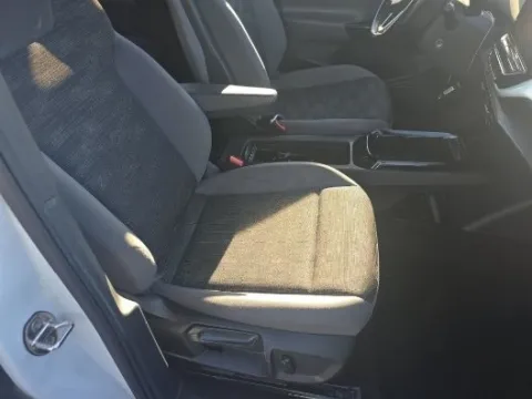 More photos of 2021 Volkswagen ID.4 Pro at Autos Direct Fredericksburg, VA