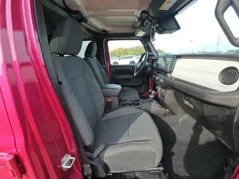 More photos of 2024 Jeep Gladiator Willys at Autos Direct Fredericksburg, VA