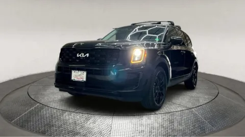 More photos of 2022 Kia Telluride EX at Autos Direct Fredericksburg, VA
