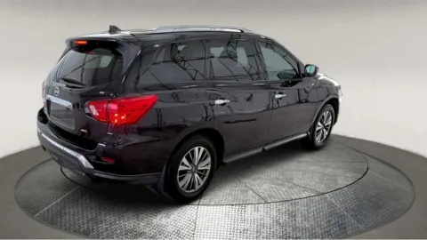 Photos of 2020 Nissan Pathfinder S for sale in Fredericksburg, VA at Autos Direct Fredericksburg