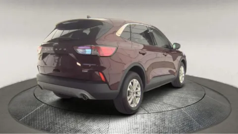 Photos of 2021 Ford Escape Hybrid SE for sale in Fredericksburg, VA at Autos Direct Fredericksburg