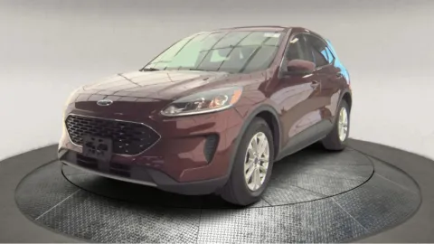 Another view of 2021 Ford Escape Hybrid SE for sale in Fredericksburg, VA at Autos Direct Fredericksburg