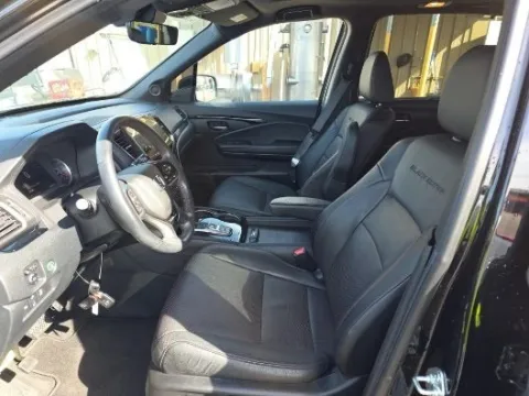 More photos of 2022 Honda Pilot Black Edition at Autos Direct Fredericksburg, VA