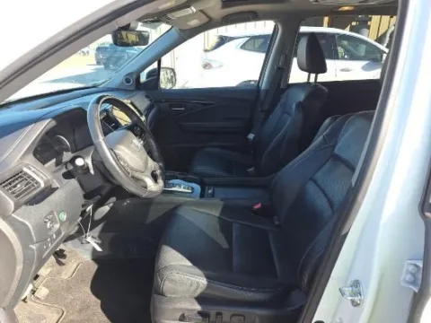 More photos of 2022 Honda Pilot Elite at Autos Direct Fredericksburg, VA