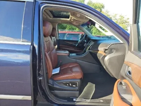 More photos of 2019 Cadillac Escalade ESV Luxury at Autos Direct Fredericksburg, VA