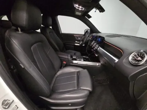 More photos of 2020 Mercedes-Benz GLB 250 at Autos Direct Fredericksburg, VA