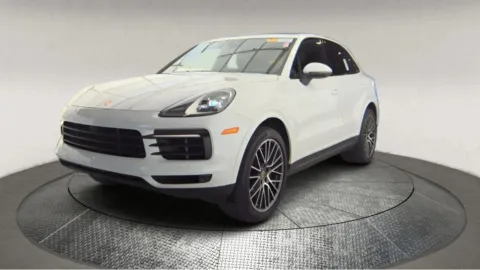 Another view of 2021 Porsche Cayenne for sale in Fredericksburg, VA at Autos Direct Fredericksburg