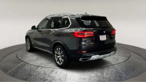 More photos of 2021 BMW X5 xDrive40i at Autos Direct Fredericksburg, VA