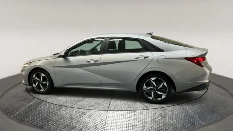 More photos of 2023 Hyundai Elantra SEL at Autos Direct Fredericksburg, VA