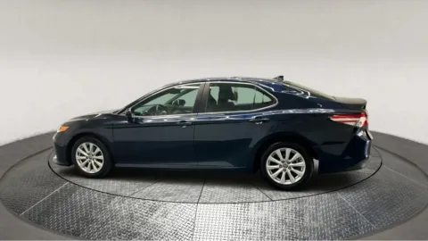 More photos of 2020 Toyota Camry LE at Autos Direct Fredericksburg, VA