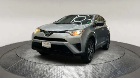 Another view of 2018 Toyota RAV4 LE for sale in Fredericksburg, VA at Autos Direct Fredericksburg