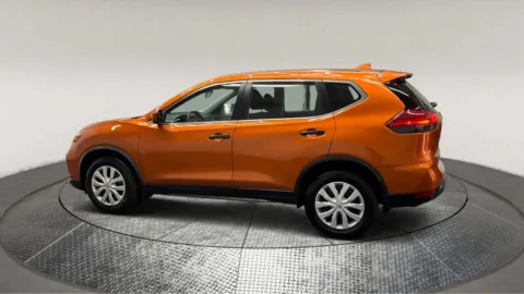 More photos of 2017 Nissan Rogue S at Autos Direct Fredericksburg, VA