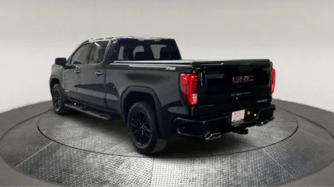 More photos of 2021 GMC Sierra 1500 Elevation at Autos Direct Fredericksburg, VA