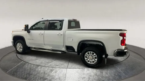 More photos of 2022 Chevrolet Silverado 3500HD LT at Autos Direct Fredericksburg, VA