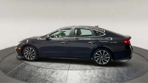 More photos of 2023 Hyundai Sonata Limited at Autos Direct Fredericksburg, VA