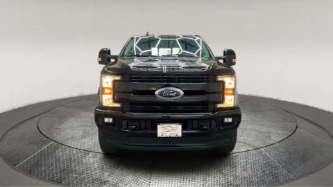 Photos of 2019 Ford F-250SD Lariat for sale in Fredericksburg, VA at Autos Direct Fredericksburg