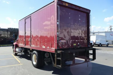 More photos of 2014 INTERNATIONAL 4000 SERIS 4300 at Autos Direct Fredericksburg, VA