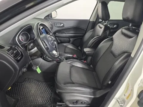 More photos of 2018 Jeep Compass Altitude at Autos Direct Fredericksburg, VA