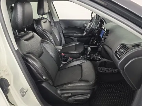 More photos of 2018 Jeep Compass Altitude at Autos Direct Fredericksburg, VA