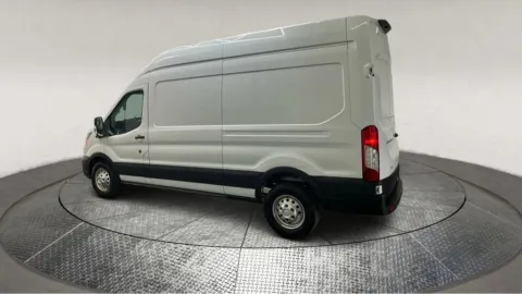 More photos of 2022 Ford Transit-350 at Autos Direct Fredericksburg, VA