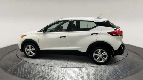 More photos of 2020 Nissan Kicks S at Autos Direct Fredericksburg, VA