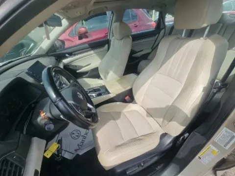 More photos of 2018 Honda Accord EX-L 2.0T at Autos Direct Fredericksburg, VA