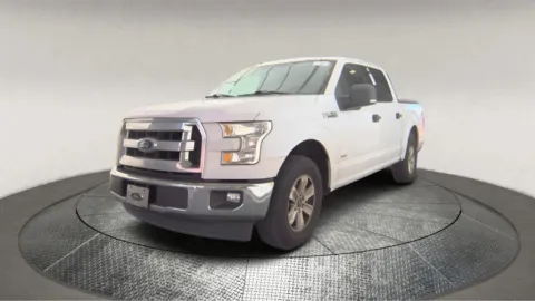 Another view of 2017 Ford F-150 XLT for sale in Fredericksburg, VA at Autos Direct Fredericksburg