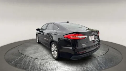 More photos of 2020 Ford Fusion Hybrid SEL at Autos Direct Fredericksburg, VA