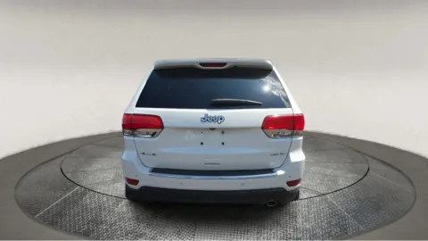 More photos of 2015 Jeep Grand Cherokee Limited at Autos Direct Fredericksburg, VA