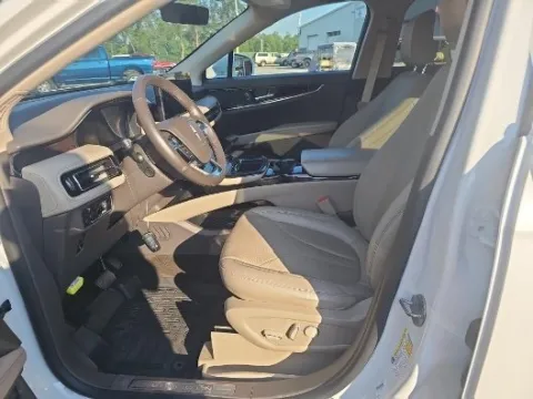 More photos of 2022 Lincoln Nautilus Reserve at Autos Direct Fredericksburg, VA