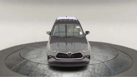 Photos of 2021 Toyota Highlander LE for sale in Fredericksburg, VA at Autos Direct Fredericksburg