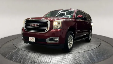 Another view of 2019 GMC Yukon XL SLT for sale in Fredericksburg, VA at Autos Direct Fredericksburg