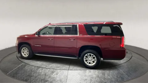More photos of 2019 GMC Yukon XL SLT at Autos Direct Fredericksburg, VA