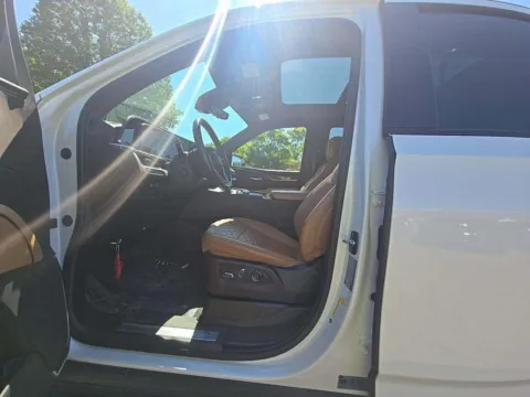 More photos of 2021 Cadillac Escalade Sport at Autos Direct Fredericksburg, VA