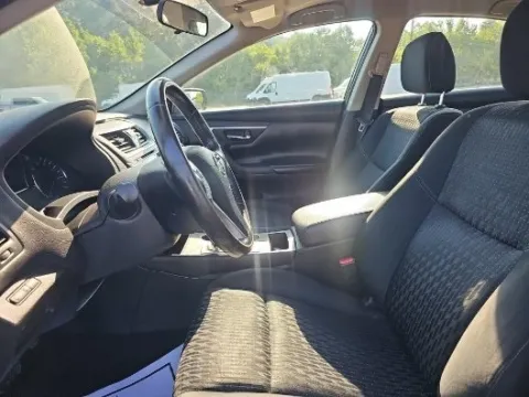 More photos of 2016 Nissan Altima 2.5 SV at Autos Direct Fredericksburg, VA