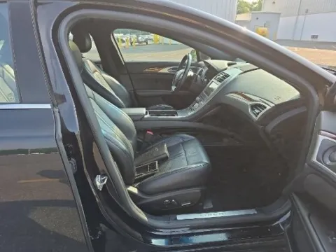 More photos of 2019 Lincoln MKZ Reserve at Autos Direct Fredericksburg, VA