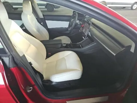 More photos of 2019 Tesla Model 3 at Autos Direct Fredericksburg, VA