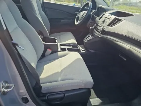 More photos of 2016 Honda CR-V SE at Autos Direct Fredericksburg, VA