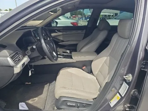 More photos of 2018 Honda Accord EX-L at Autos Direct Fredericksburg, VA