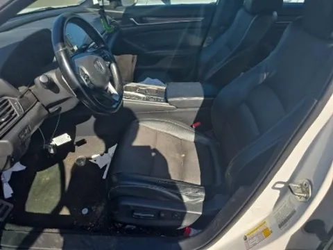 More photos of 2018 Honda Accord Sport at Autos Direct Fredericksburg, VA