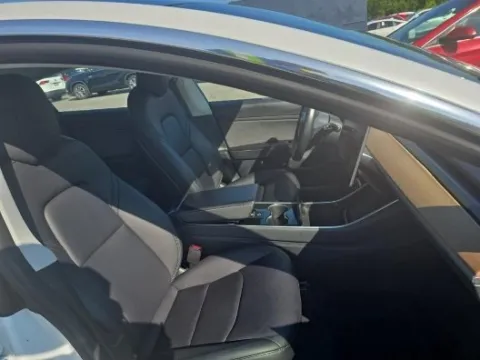 More photos of 2018 Tesla Model 3 at Autos Direct Fredericksburg, VA