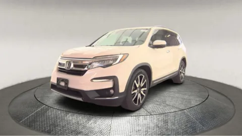 Another view of 2019 Honda Pilot Touring for sale in Fredericksburg, VA at Autos Direct Fredericksburg